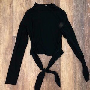 Black cropped top